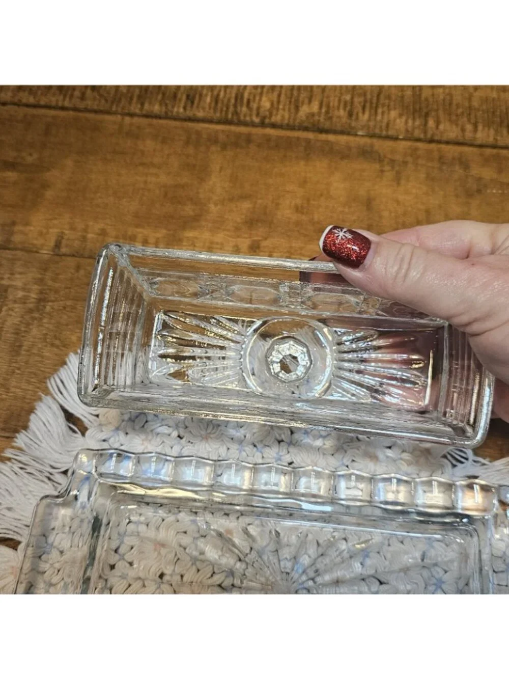 70's FEDERAL WINDSOR CLEAR CRYSTAL WINDSOR PATTERN COVERED BUTTER DISH CLEAR